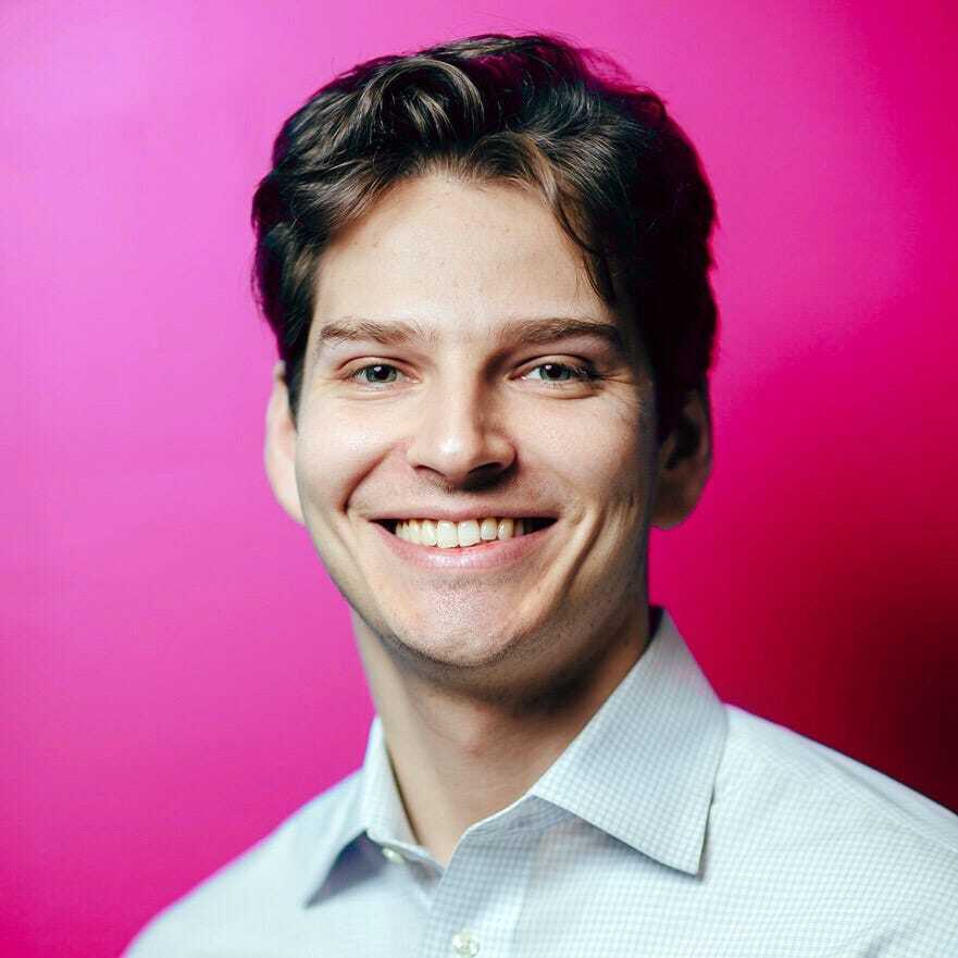 483d187f-ed2b-43be-9c93-091528deed5e_881x881